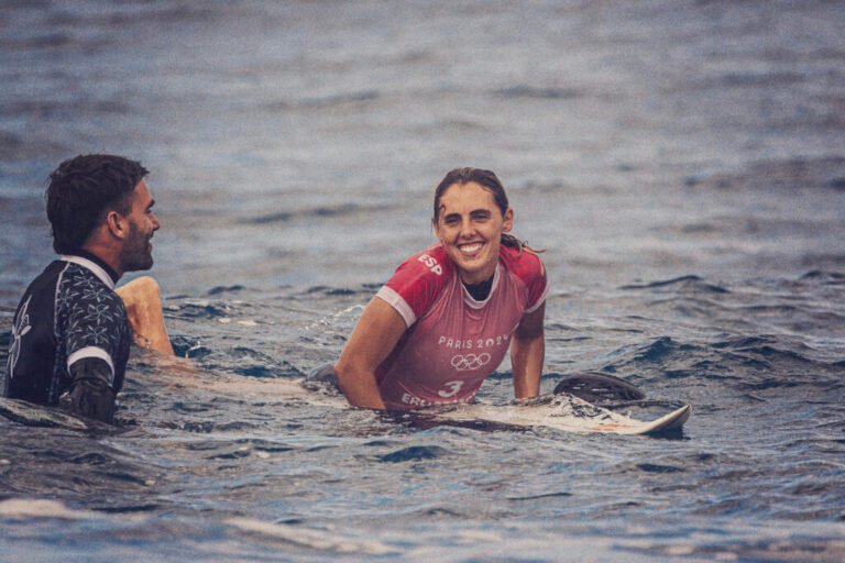 Nadia Erostarbek eta Joan Duruk diploma olinpiko bana irabazi dute Tahitiko surf txapelketan